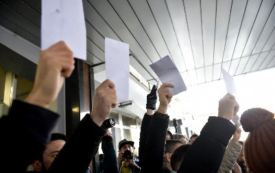"MORAMO DA SPREMIMO ISPITE" Opozicioni mediji priznaju da se blokade fakulteta gase