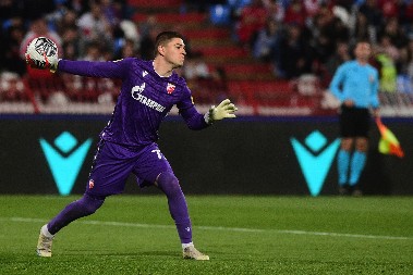 ZVEZDA JE MOGLA DA OSTANE BEZ VELIKOG TALENTA Guteša bio na meti evropskog velikana, evo o kome je reč