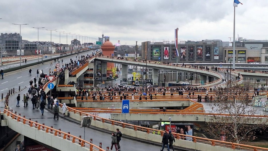 OPOZICIONI PROTEST U BEOGRADU Totalni fijasko, evo koliko njih je blokiralo Mostarsku petlju