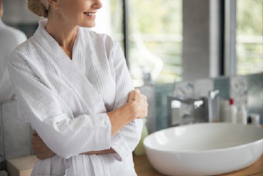 CEO ŽIVOT POGREŠNO NOSITE BADEMANTIL  Ostaćete šokirani kada budete videli kako se pravilno vezuje