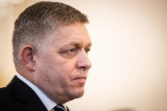 FICO UPOZORAVA NA DRASTIČNE POSLEDICE Slovačka će izgubiti 500 miliona evra od taksi zbog obustave tranzita gasa