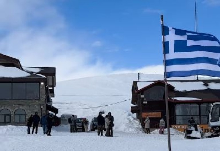 SNEG ZAVEJAO GRČKU! Halkidiki neprepoznatljiv - evo kako je u ostalim delovima! (VIDEO)