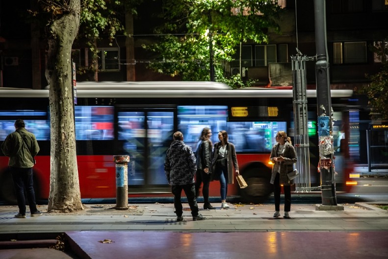 PRIŠAO MU SA LEĐA, TAD JE USLEDIO NAPAD! Novi detalji drame na okretnici autobusa: Sve je počelo zbog PARKINGA!