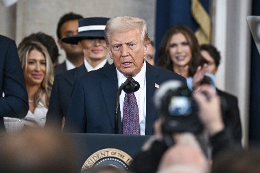 OZBILJNE PRETNJE NA POČETKu VLADAVINE: Tramp započeo mandat sa paklenom najavom