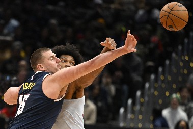 NOVI JOKIĆEV TRIPL-DABL Srbin se igrao sa svima, kukavica Embid opet pobega od Nikole