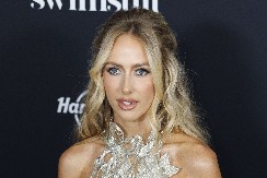 KRALJICA POGLAVICA Kad poljubi gazdarica s naslovnih stranica, pobeda ne može da izostane