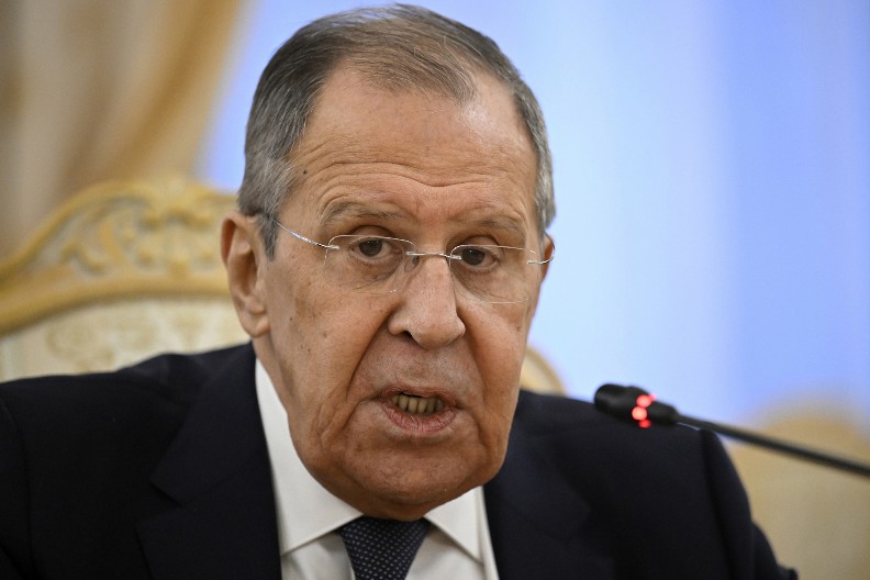 "SPORAZUMI NE MOGU DA SE KRŠE" Lavrov poslao poruku Ukrajini