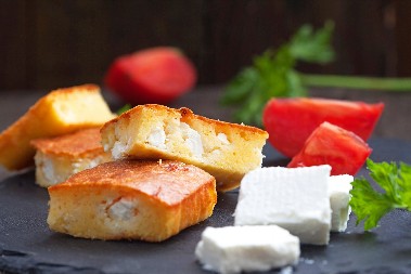 PROJA SA MLADIM SIROM Doručak koji će vas raspametiti, ukusan i zasitan, a jedan sastojak ga čini neodoljivim