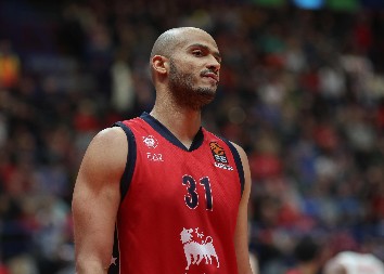 KATASTROFA OLIMPIJE Efes u Istanbulu "razmontirao" na delove bledi Milano