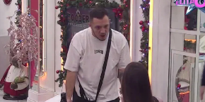 BRUTALAN OKRŠAJ ANĐELE I GASTOZA On urlao iz petnih žila, usledila drama u Beloj kući, a ovo je razlog!