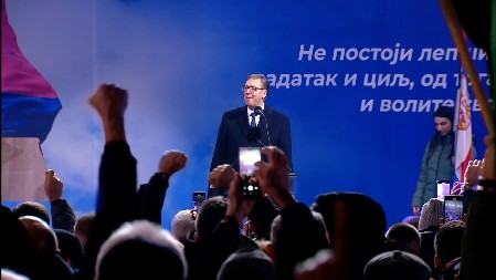 ZAŠTO POKRET? Vučić: Potrebna je nova energija, a ne povratak u prošlost i oni koji bi manipulacijom na vlast!