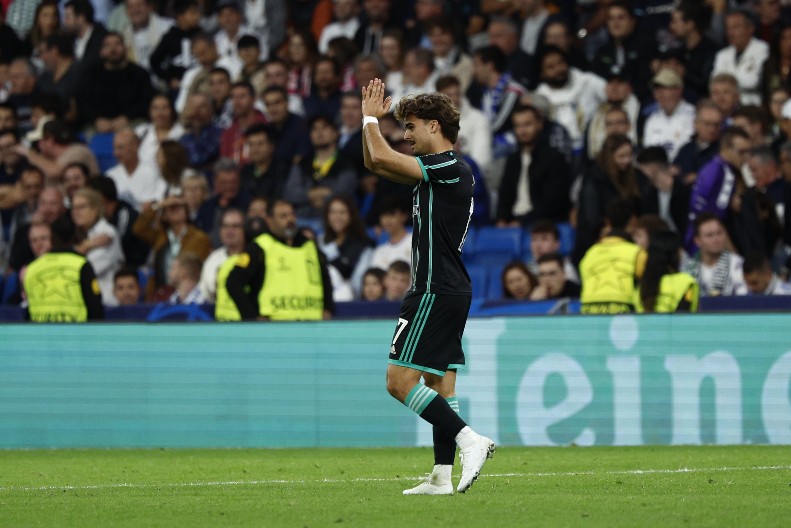 NAVIJAČI SELTIKA U DELIRIJUMU Ljubimac Žota se vratio, nikad veća euforija u Glazgovu