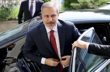 ŠTA ĆE BITI SA RUSKIM BAZAMA U SIRIJI? Oglasio se turski šef diplomatije