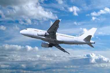 ZAPALIO SE AVION Četiri osobe stradale