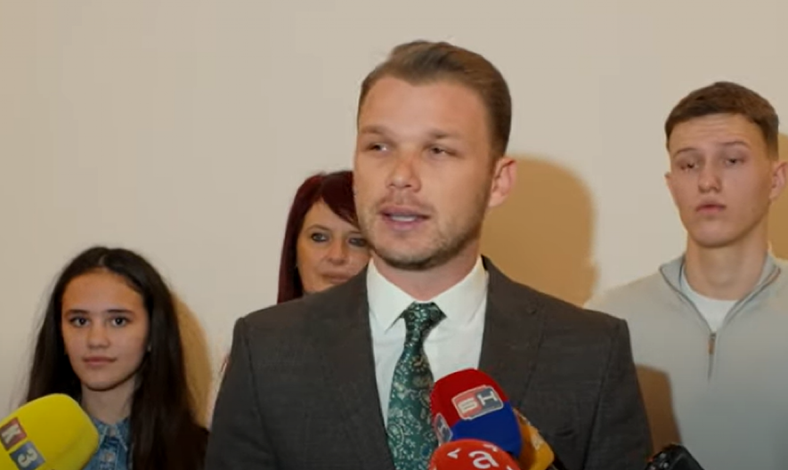 DRAŠKO STANIVUKOVIĆ O STUDENTSKIM PROTESTIMA Zahtevi ispunjeni, treba prihvatiti ruku pruženu za dijalog