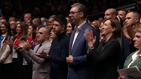 JASNA VUČIĆEVA PORUKA Prelazne vlade neće biti, ispunili smo sve zahteve