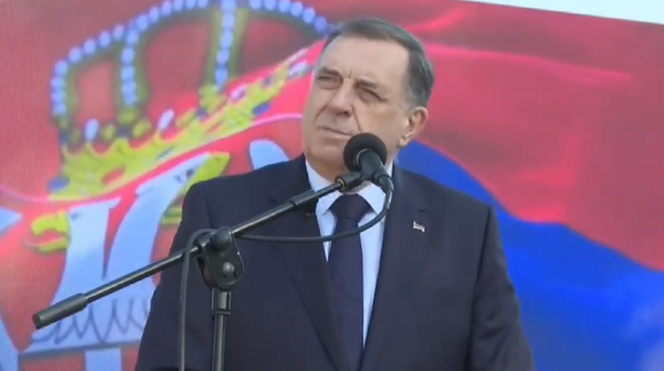 DODIK NA KOMEMORACIJI U DRAKULIĆU: Stojimo iza demokratske i jedinstvene Srbije koju predvodi Aleksandar Vučić! (VIDEO)