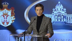 DANAS JE MANJE OD 3 ODSTO OŠ U POTPUNOJ OBUSTAVI NASTAVE Brnabić razgovorala sa tri divne učiteljice: Dok je takvih ljudi, pobeđivaće razum