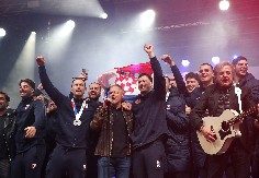 BRUKA HRVATA Masovno podržavaju čoveka koji slavi ubijanje Srba