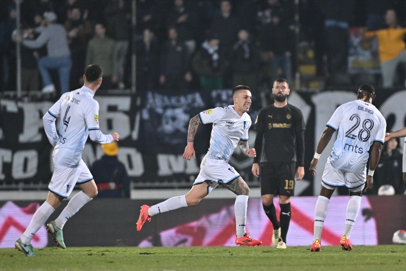 ŠOK U SUPERLIGI Iznenadio Partizan, pa podneo ostavku