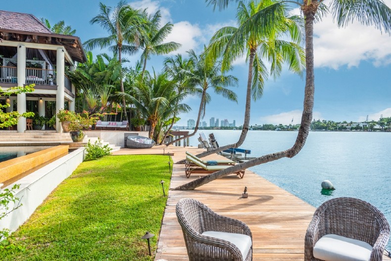 Dva telefona plaćamo 20 evra, a struju… Par u penziji otišao na odmor, pa našao “obećanu zemlju” - i ostali!