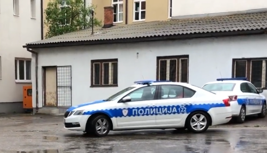 DRAMA U MOSTARU! Opljačkana banka, policija za petama počiniocu