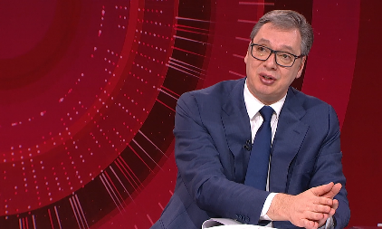 DOBAR DEO LJUDI NA VLASTI SE ODRODIO OD NARODA Vučić: Žive svoje živote u kojima imaju tašnu, mašnu, sekretaricu, vozača i po neku kombinaciju