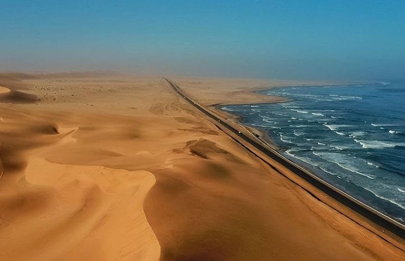 IZ PESKA JE VIRIO DEO TELA, PRILIKOM KOPANJA NAIŠLI NA 50 LEŠEVA! Jezivo otkriće u pustinji, ovome se niko nije nadao