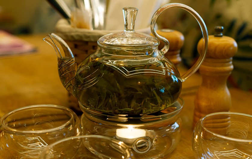 ZABORAVLJENI ELIKSIR ZDRAVLJA IZ NARODNE MEDICINE Hajdučka trava kao lek za duži život!