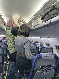 OVAJ MOĆNIK JE MUŽ NAŠE STARLETE! Kontroverzni biznismen je prevario sa najboljom drugaricom, o skandalu se i dalje priča