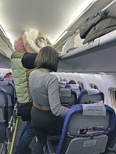 OVAJ MOĆNIK JE MUŽ NAŠE STARLETE! Kontroverzni biznismen je prevario sa najboljom drugaricom, o skandalu se i dalje priča