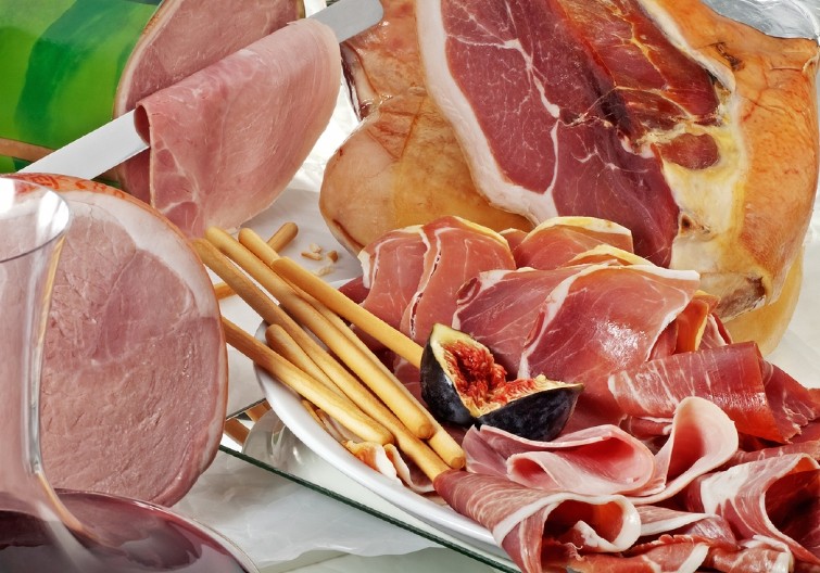 OBIĐITE OVU LEPU MANIFESTACIJU ZA PRAZNIK Sajam suhomesnatih proizvoda „Pršutijada“ u Mačkatu