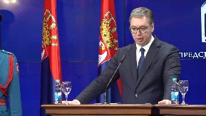 VUČIĆ OBJASNIO ZAŠTO JE USVAJANJE DEKLARACIJE KLJUČNO ZA SRBIJU "Svilanović je priznao šta su znali 2000. godine... Sada je jasno da to isto žele da urade sa Vojvodinom"