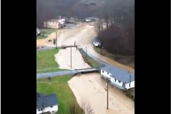MAJKA I DETE ZAJEDNO OTIŠLI U SMRT! Stravično nevreme, veliki broj MRTVIH u SAD! (VIDEO)