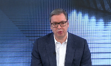 SVE VREME SU IM PUNA USTA INSTITUCIJA Vučić: Organizatori protesta hoće da vladaju bez izbora, hoće da ukinu institucije