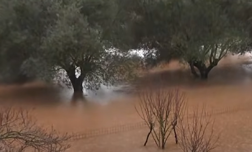 JEZIVE SCENE IZ OMILJENOG LETOVALIŠTA SRBA Voda napravila haos u Grčkoj, vojska na nogama!