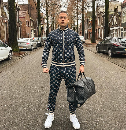 BAKA PRASE VAN SEBE! Jutjuberu obrisani svi kanali, hitno se oglasio u neverici!