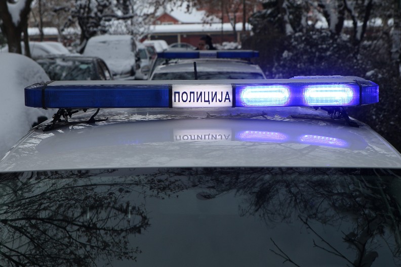 PRONAĐEN VOZAČ KOJI AUTOM UDARIO ŽENU U JAGODINI Skrivao se tri meseca