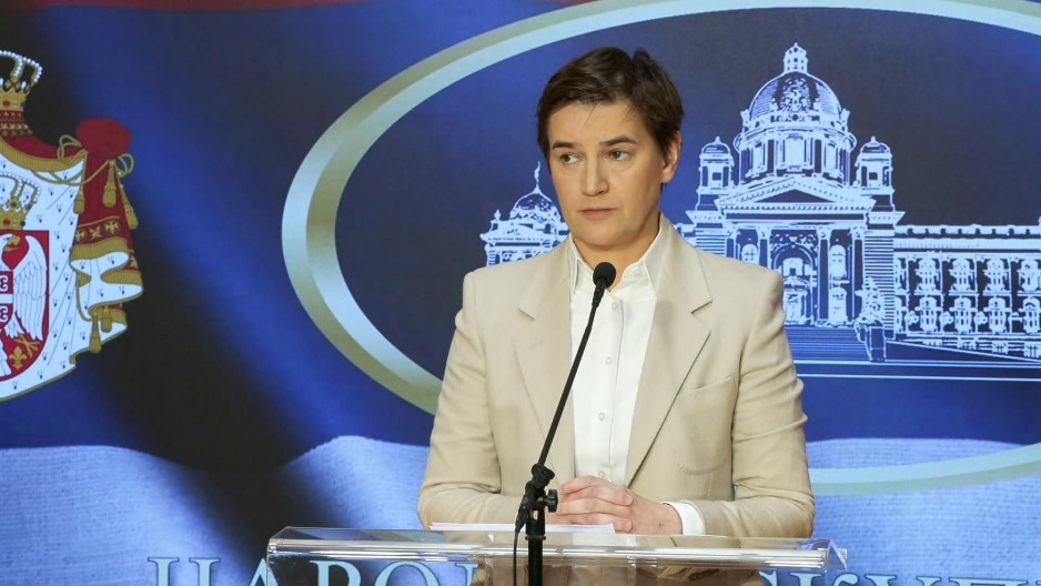 STUDENTIMA SMANJENA ŠKOLARINA ZA 50 ODSTO, POVEĆANJE PLATA U VISOKOM OBRAZOVANJU ZA 16 POSTO Obratila se predsednica Narodne skupštine Srbije (VIDEO)