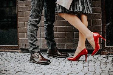 BROJ CIPELA OTKRIVA KOLIKO DUGO ĆETE ŽIVETI Pronađite svoju veličinu obuće i pogledajte!