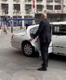 ZVEZDE GRANDA STIGLE U LIMUZINI OD 600.000 EVRA! Svi zajedno ponovo na okupu posle više od dve decenije (VIDEO)