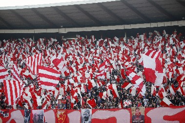 CRVENO-BELI U ŽUTIM DRESOVIMA Zvezda sprema spektakl za 80. rođendan, "delije" čeka bogat program na "Marakani"