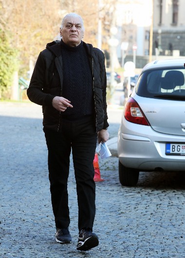 U DOMU FUTE RADULOVIĆA TUGA NEIZMERNA! Sam u četiri zida proživljava najteže