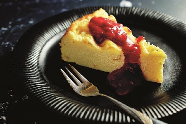 BRZI KOLAČ Pravi se lako, a pojede brzo, ukusan kao da ste se trudili satima