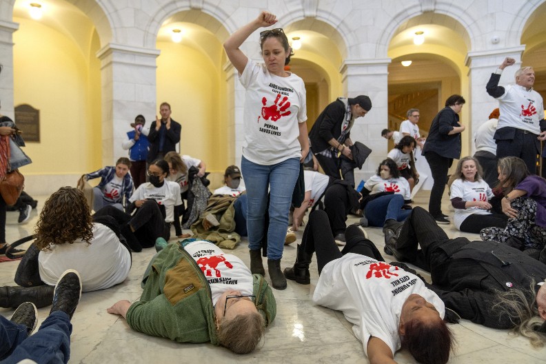 TUŽILAŠTVO U BEOGRADU TRAŽILO OD AMERIKE OBAVEŠTENJA O USAID Ministarstvo pravde prosledilo zamolnicu