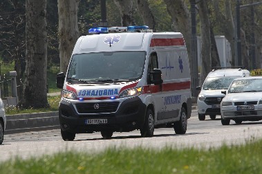 NA STAROM NOVOSADSKOM PUTU POVREĐENA ŽENA Oglasila se Hitna pomoć