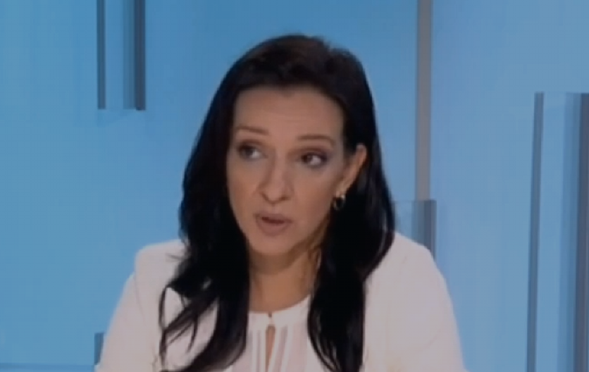 OBEZBEĐENJE VIDELO JAJA U TORBI MARINIKE TEPIĆ, ONA REKLA DA JE SKUVALA I PONELA DA JEDE?! Poslanica otkrila šok detalje