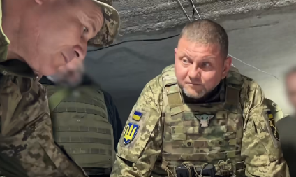 PANIČNA IZJAVA VALERIJA ZALUŽNOG: Amerika uništava NATO!