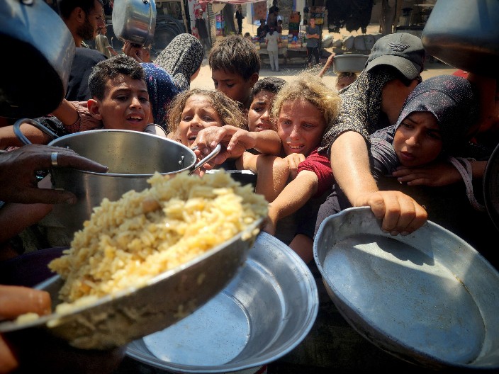 IZRAEL ZAUSTAVIO ISPORUKU STRUJE GAZI Oko pola miliona ljudi nema pristup pijaćoj vodi