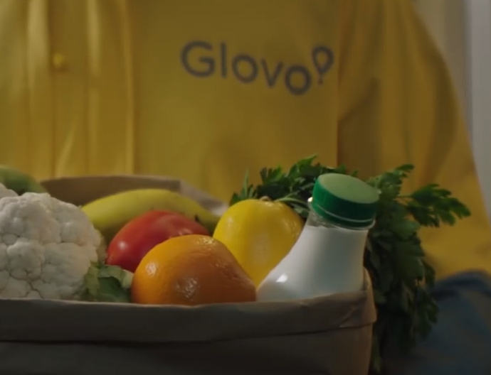 BEOGRAĐANI BESNI ZBOG ''GLOVO'' DOSTAVLJAČA! Dostavljaju gde im je volja, jednom situacijom su prešli sve granice